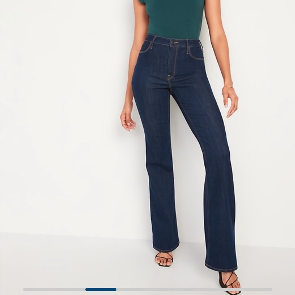 Old Navy Wow Flare 12 (short)